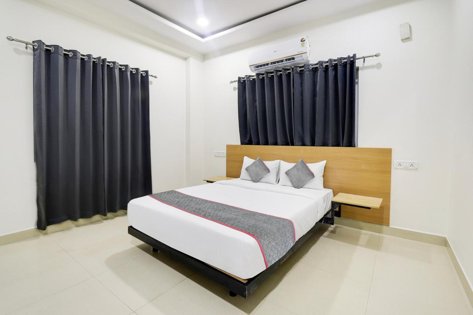 Super Townhouse De Alphabet Hotel Kukatpally Nexus Mall Hyderabad Exteriör bild