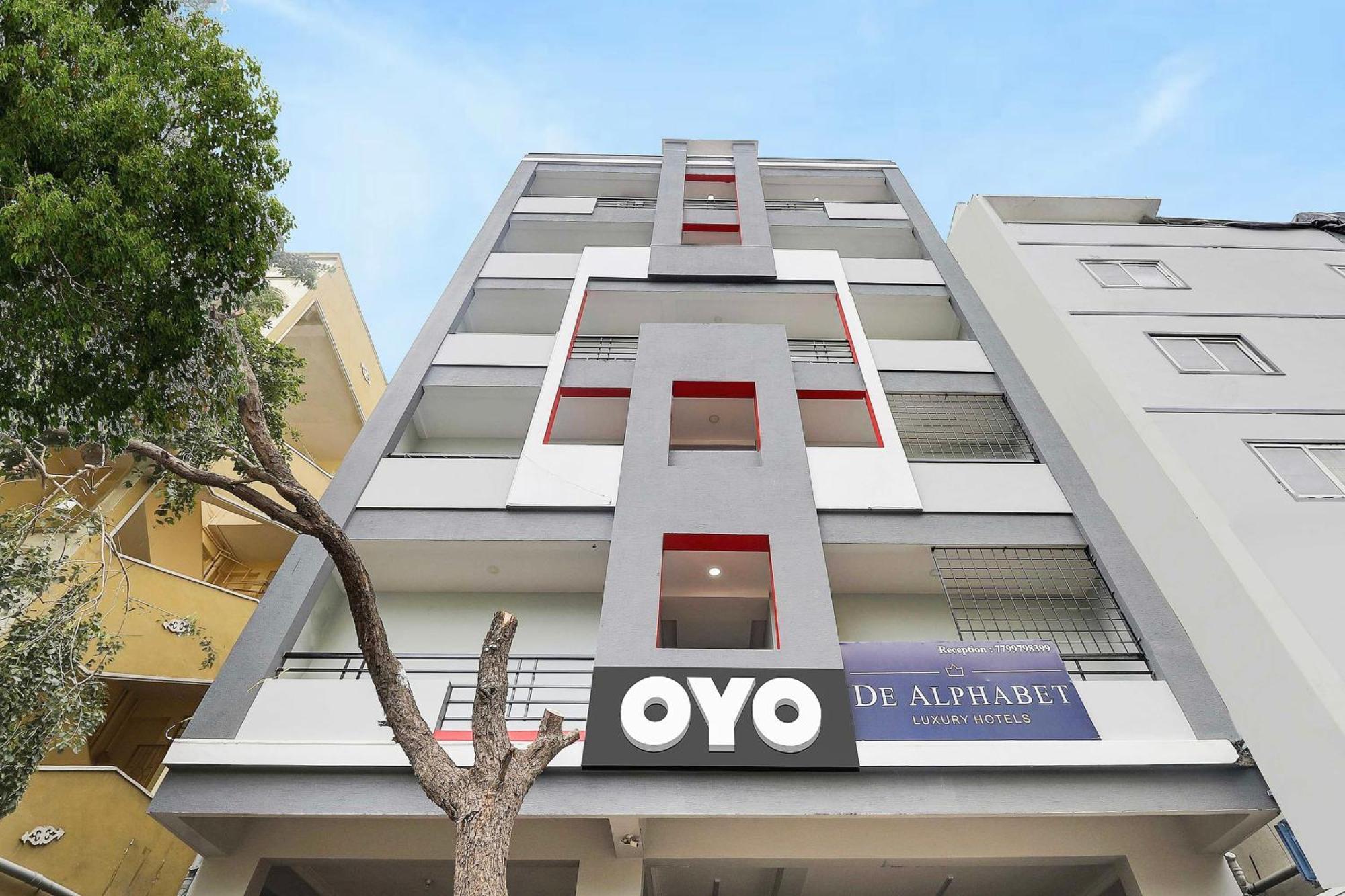 Super Townhouse De Alphabet Hotel Kukatpally Nexus Mall Hyderabad Exteriör bild